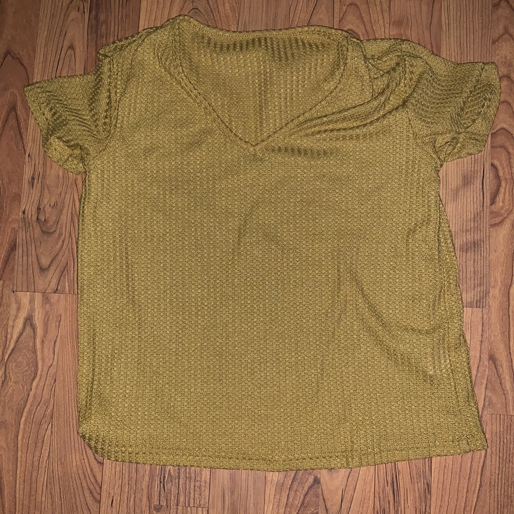 V-neck shirt